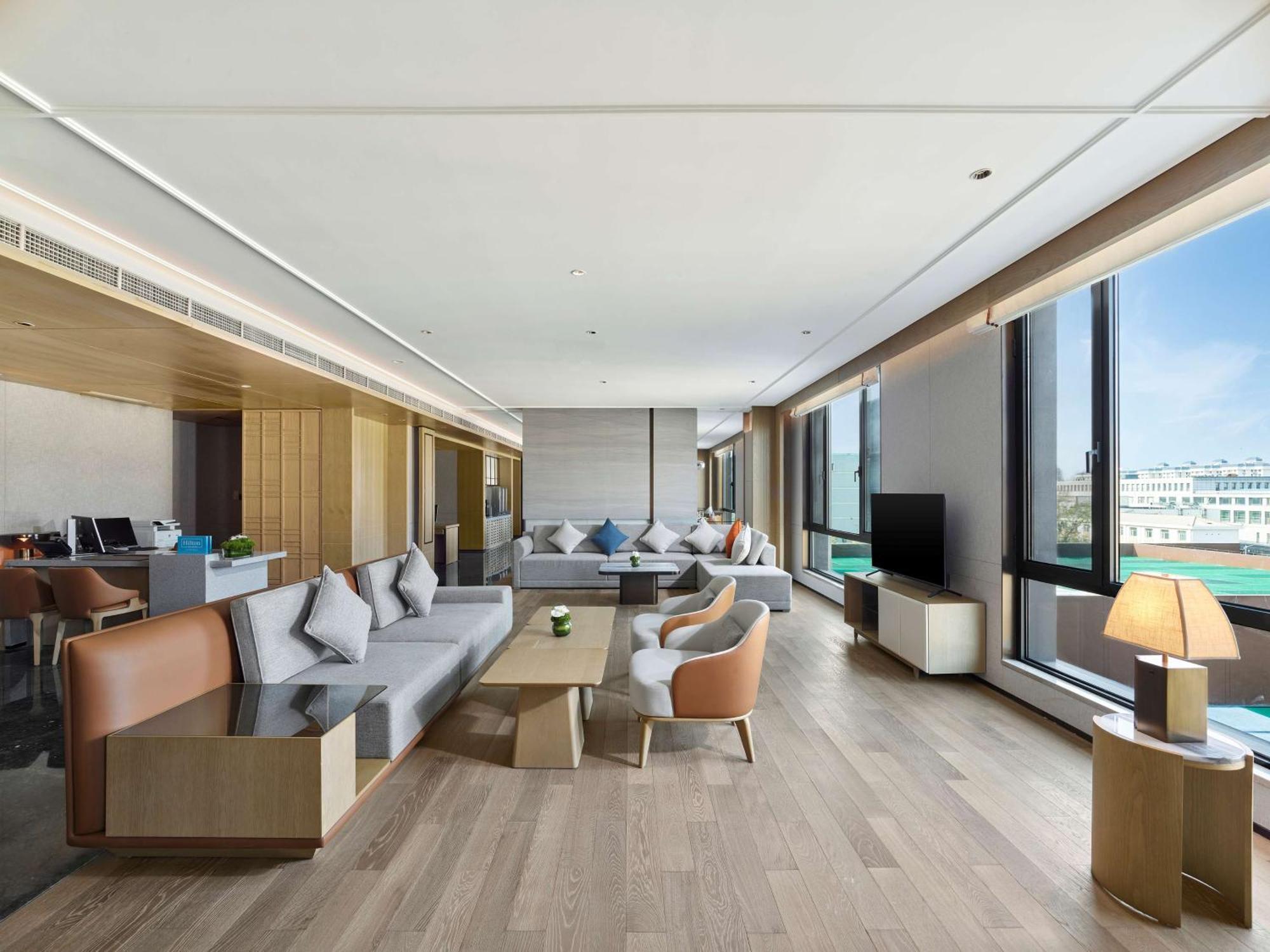Отель Doubletree By Hilton Beijing Badaling Yanqing Экстерьер фото