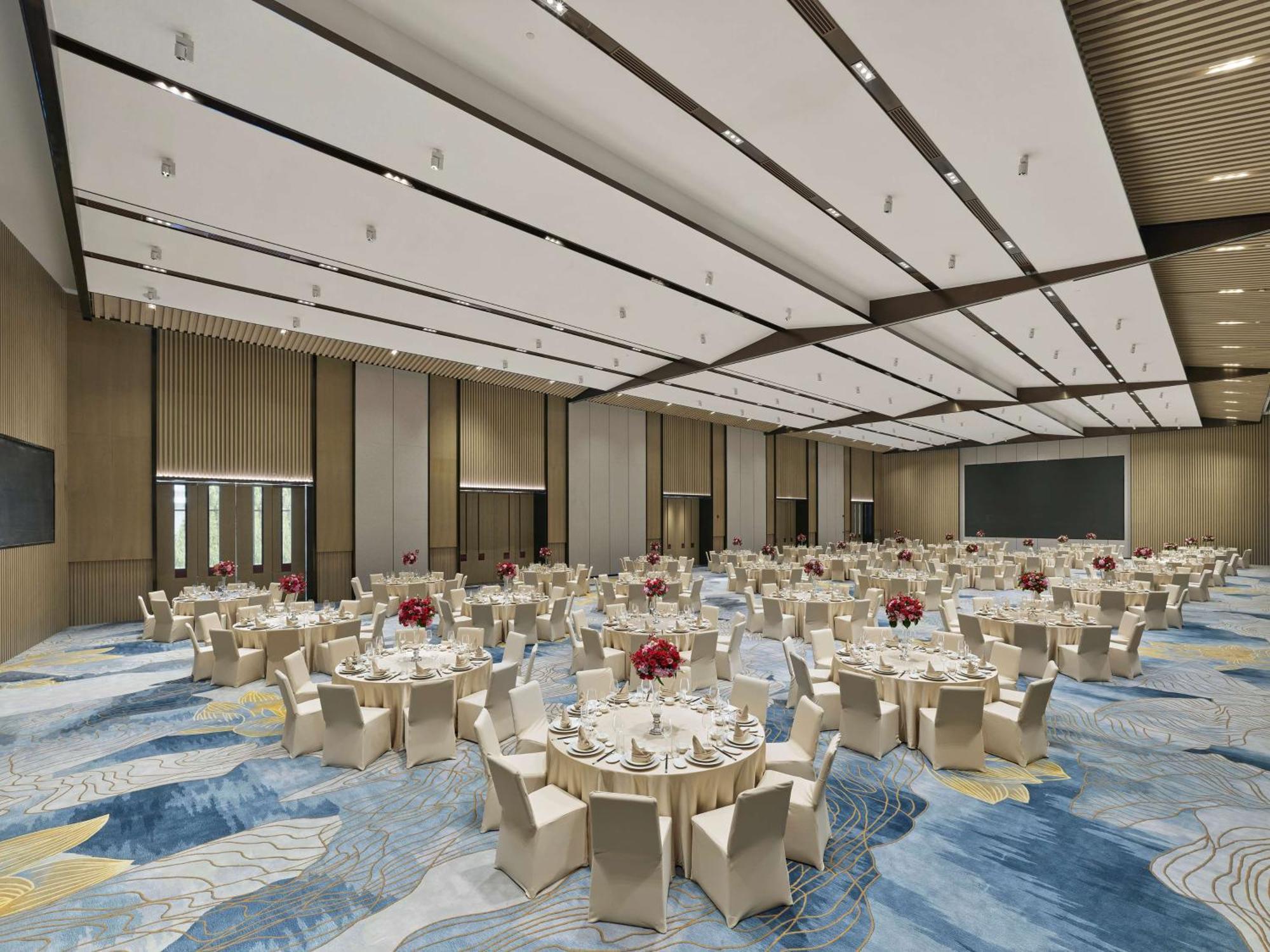 Отель Doubletree By Hilton Beijing Badaling Yanqing Экстерьер фото