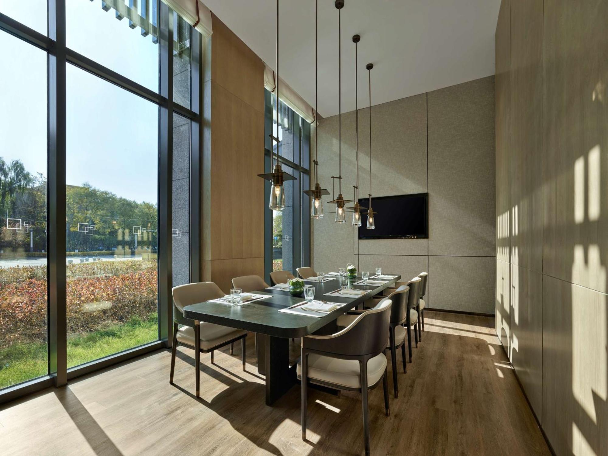Отель Doubletree By Hilton Beijing Badaling Yanqing Экстерьер фото